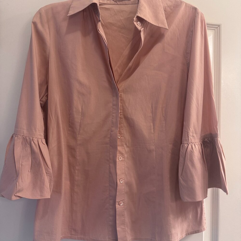 BCBG Max Azria Dusty Pink Tailored Blouse w/ Bell Sleeves Small
